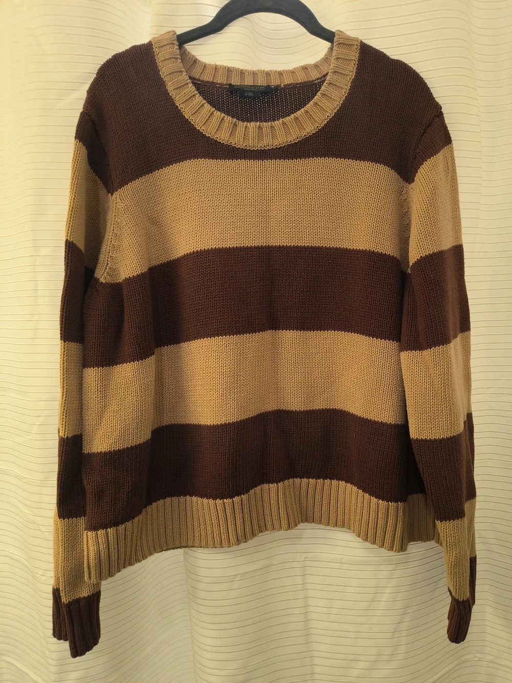 Pendleton Men's Wide-Stripe Crewneck Sweater in Brown and Tan